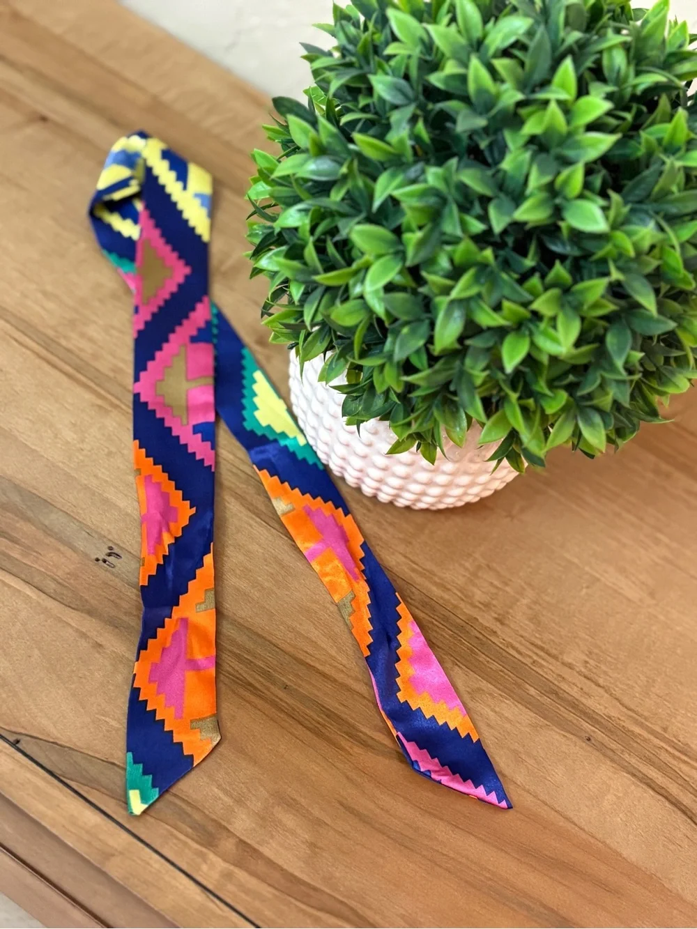 N/A bright multicolor